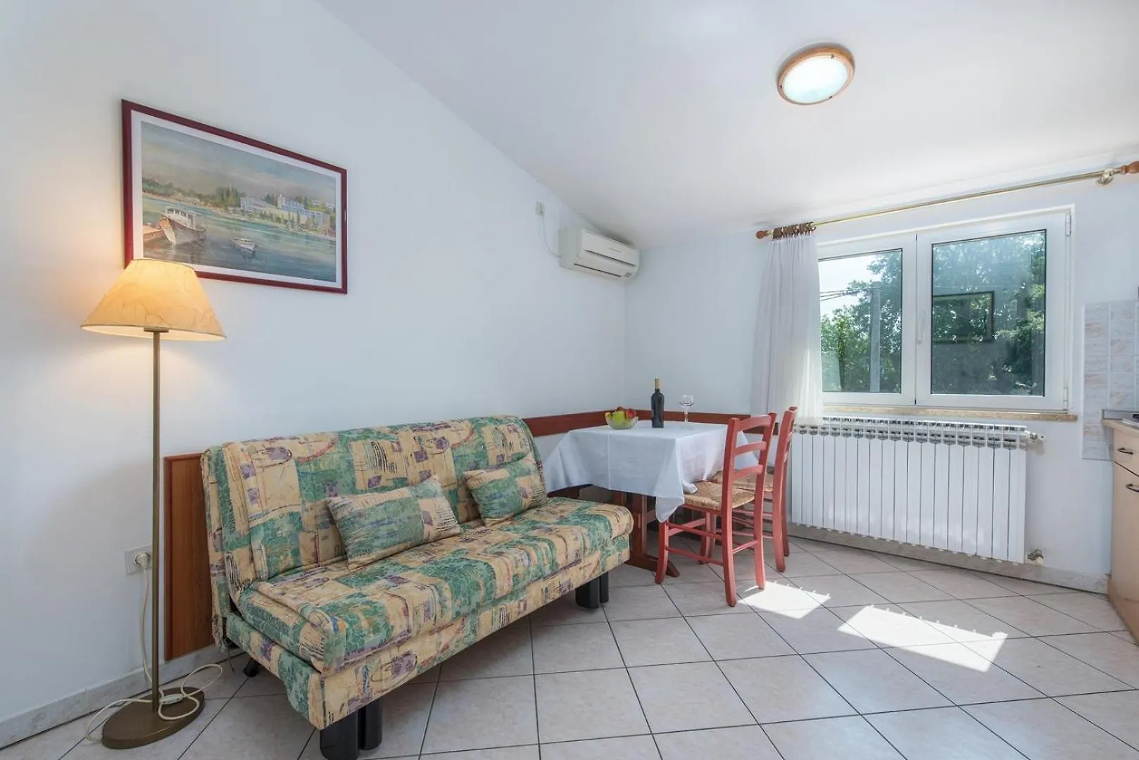 Villa Anita With Common Pool Gostinjska kuća Vrvari